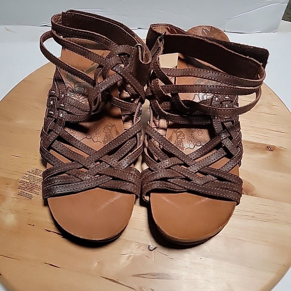 OTBT St Joseph Wedge Sandal Women 9M Brown Tan Leather Strappy Studded Gladiator